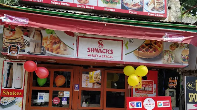 Shnacks Cafe- Shakes & Snacks