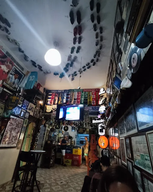 Boteco E Galeria Do Ney