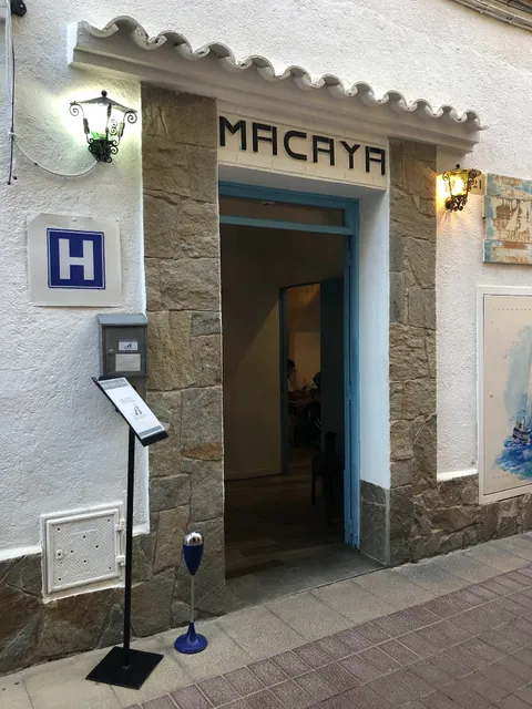 Hostal Macaya