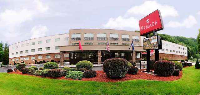 Ramada by Wyndham Paintsville Hotel & Conference Center