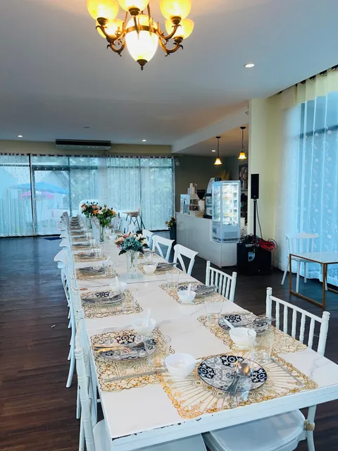 เฮงเฮ้าส์ (Heng House Food Coffee &Studio)