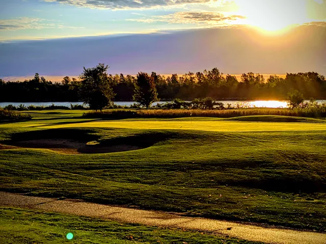 Wyandotte Shores Golf Course