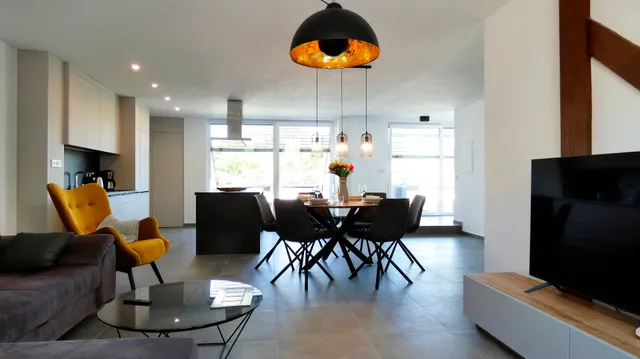 Moselufer Apartments