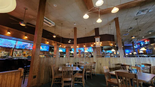 Zach's Sports & Spirits