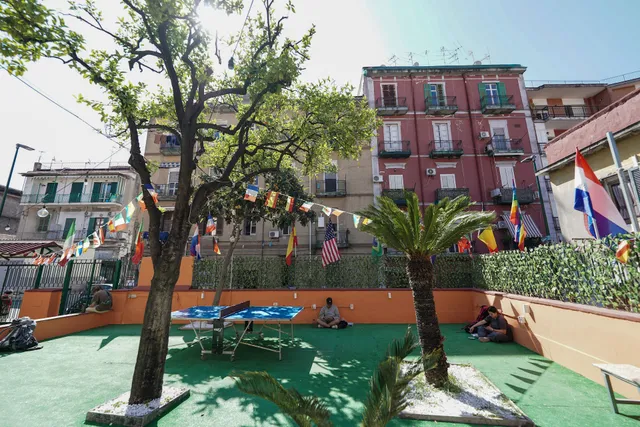 Naples Experience Hostel