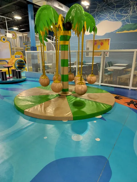 KidsTopia Playground - Roy