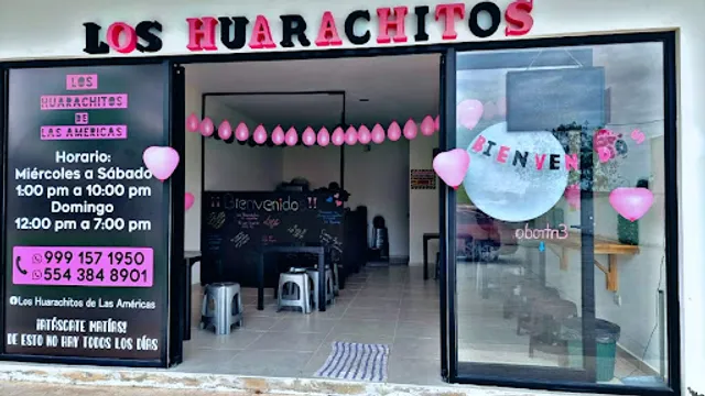 Los Huarachitos de Las Américas