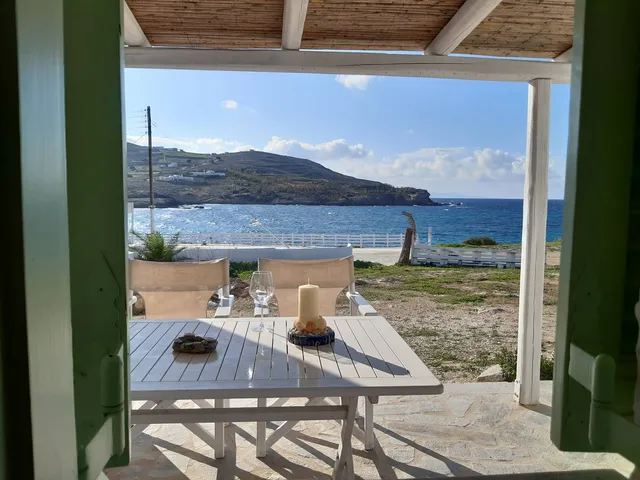 SUNSET Studios & Rooms