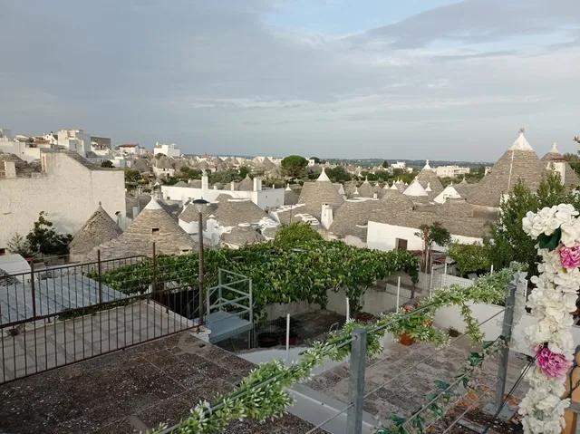 ALBEROBELLO PARKING DOWNTOWN