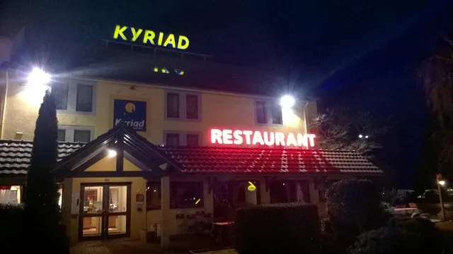 Kyriad Beauvais Sud