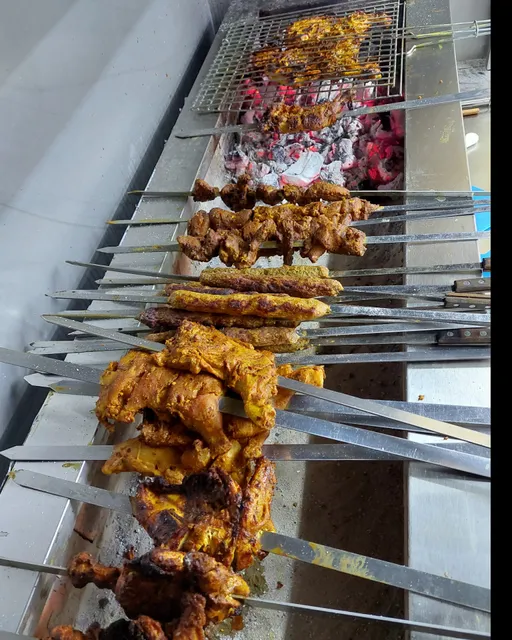 Pakistani restaurant Murshid al Maskari Tradind en