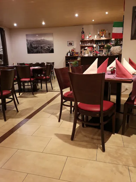 Pizzeria Restaurante La Bettola