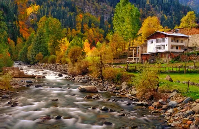 Macahela Village House