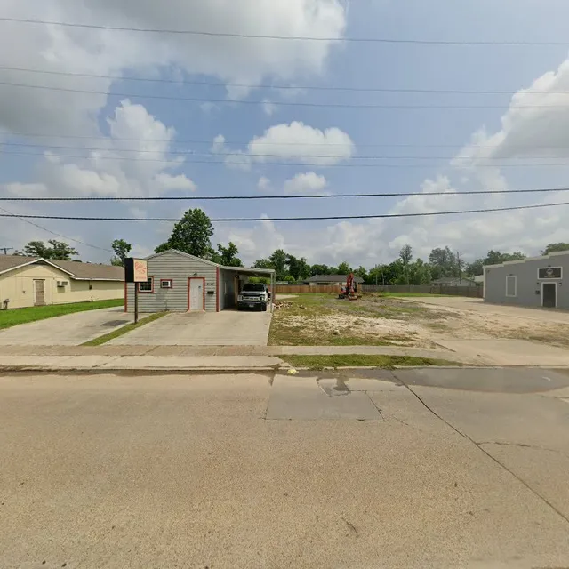 Cravin’ Crawfish & More...