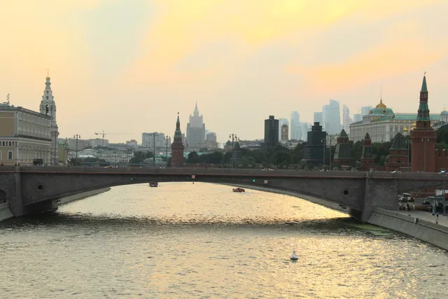 Bolshoy Moskvoretsky Bridge