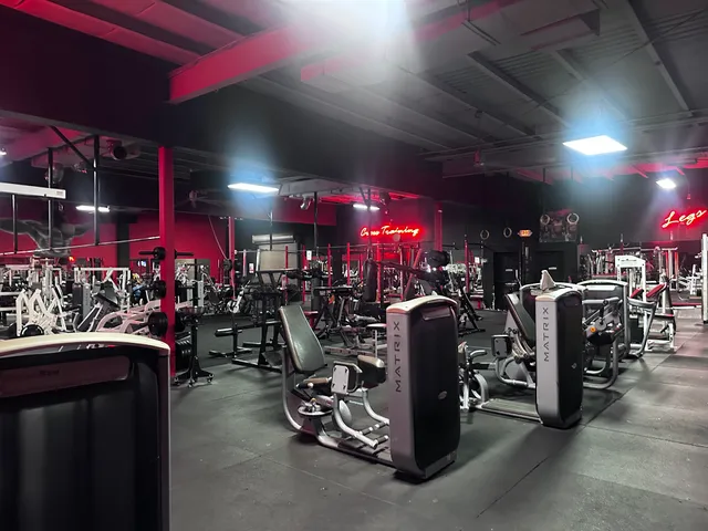 Sho Offz Fitness West