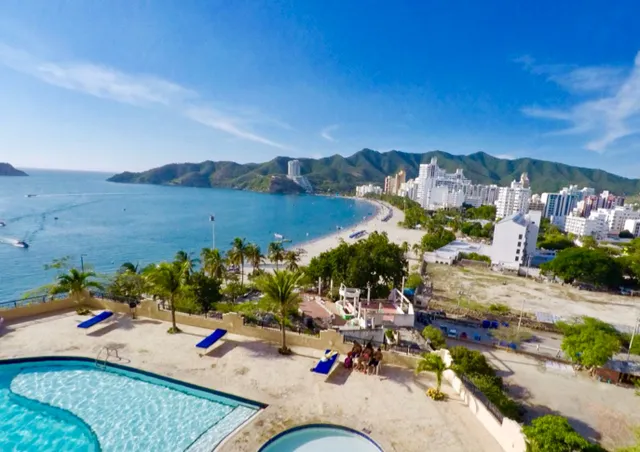 Apartamentos Playa el Rodadero Edificio el Peñon apart 205