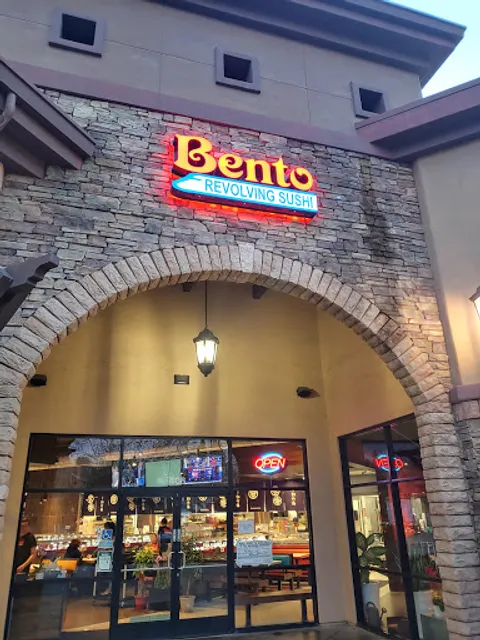 Bento Revolving Sushi