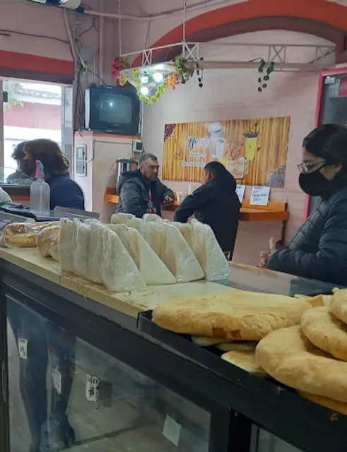 Panadería y Pastelería Centro
