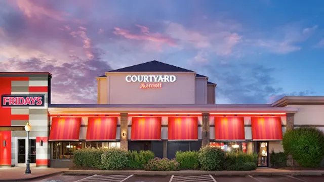 Courtyard by Marriott Chicago Midway Airport