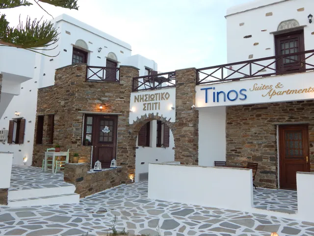 Hotel Tinos Suites & Apartments