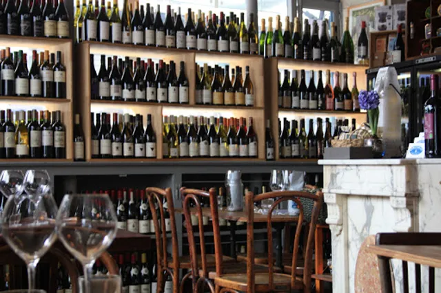 Comestibles et marchand de vins