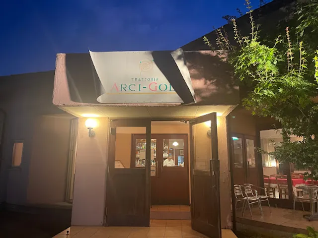 ＴＲＡＴＴＯＲＩＡ ＡＲＣＩｰＧＯＬＡ