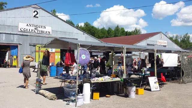 Courtice Flea Market