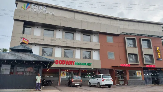 FAAZ International Rooms