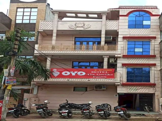 Hotel O 65547 Hotel The Geetika Palace