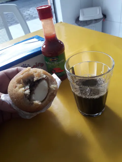 SORVETERIA E DOCERIA ÉVELYN