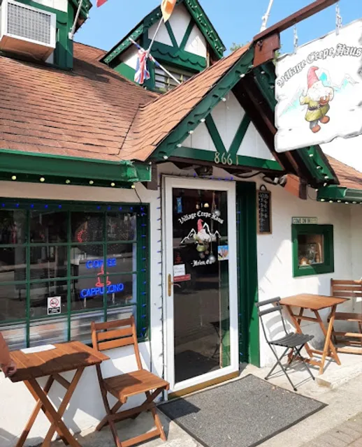 The Corner Creperie and Cocktails