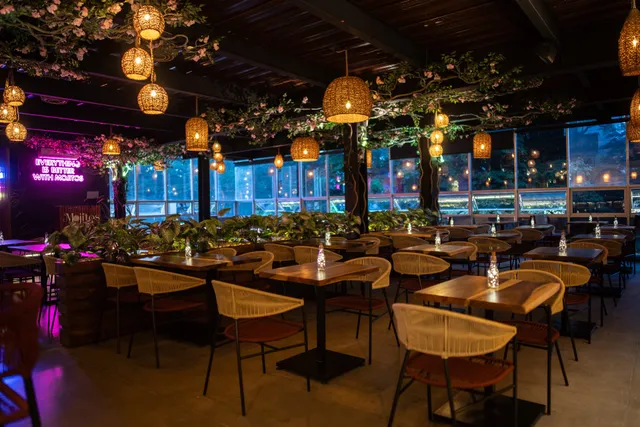 MOJITOS RESTAURANT BAR