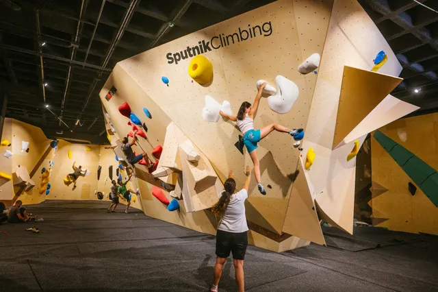 Sputnik Climbing Legazpi - Rocódromo escalada en Madrid