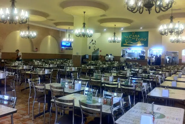 La Casa de Toño en Plaza Jardín Nezahualcóyotl