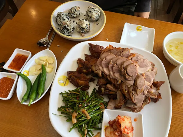 원할머니보쌈장기점