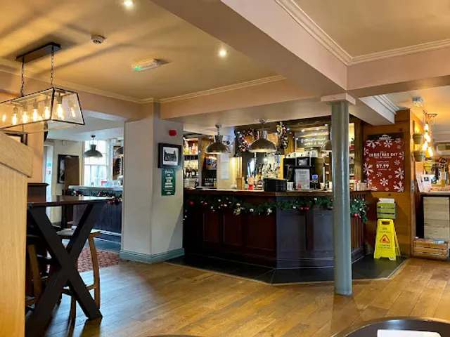 Harvester Windmill Bushey