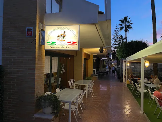 Restaurante Pizzería 222