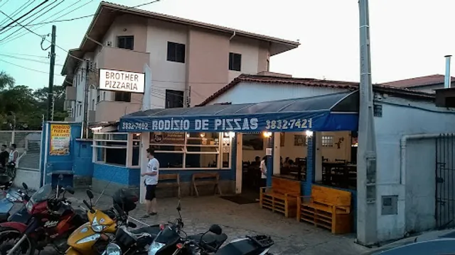Brothers Pizzaria