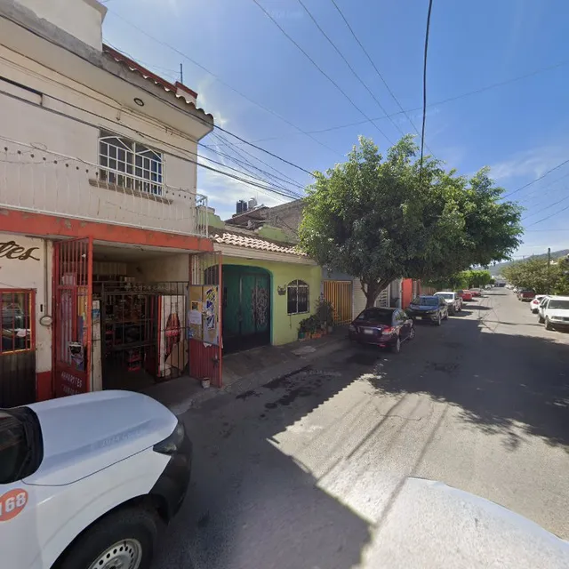 Abarrotes y ciber espacio Junior