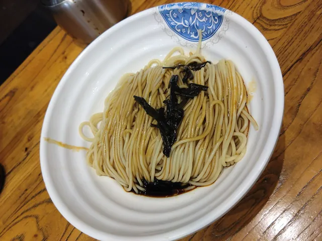 Dong Ji Lu Chun Noodle Restaurant