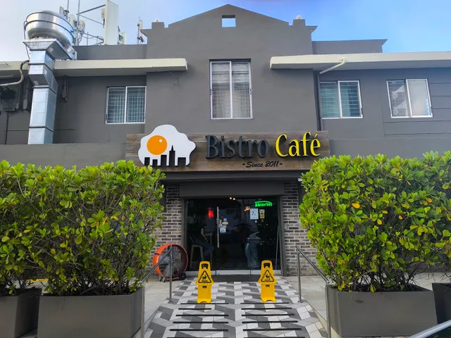 Bistro Café