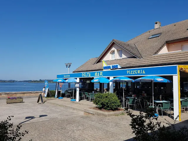 Le Delta Bar Δ