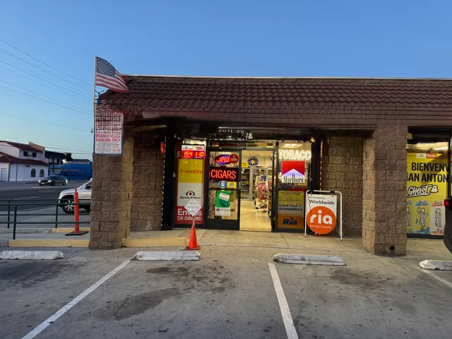 Fun Smoke Shop & Market