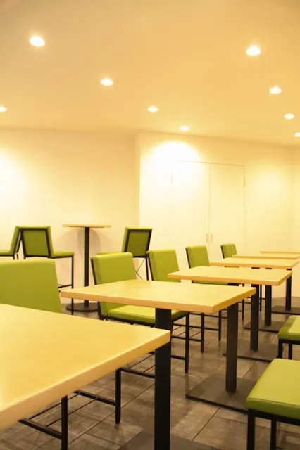 知るカフェ［名古屋大学/ 南山大学前店］