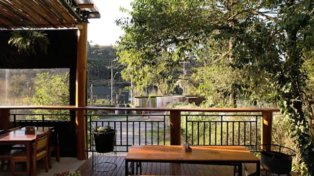 Danguá Cachaçaria Restaurante & Pizzaria