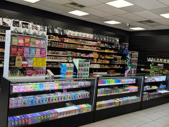 Oakland vape and market