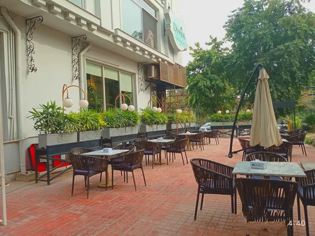 Deejos Cafe & Bakeshop-F7