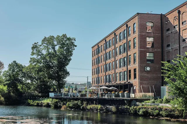 The LOOM Hotel, Tapestry Collection by Hilton