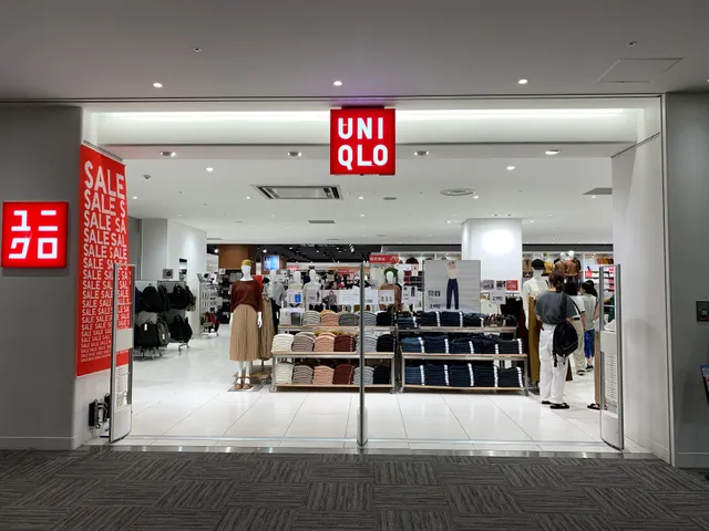 UNIQLO AEON Mall Kyoto Store